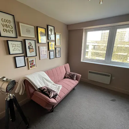 Electra House Apartment Swindon Exterior photo